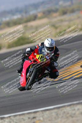 media/Nov-06-2022-SoCal Trackdays (Sun) [[208d2ccc26]]/Turn 11 (10am)/